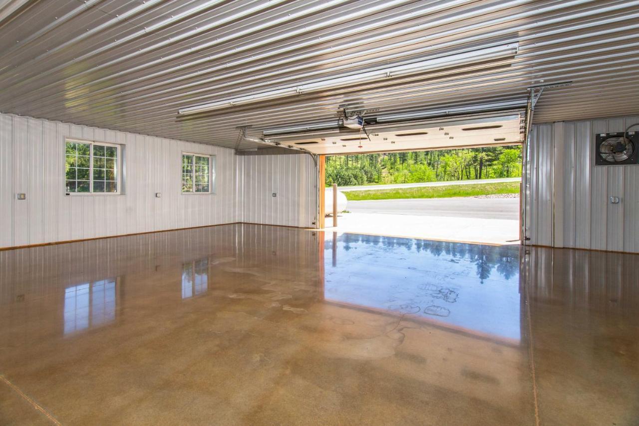 Modern Deadwood Apt With Mountain Views And Grill! Exterior photo